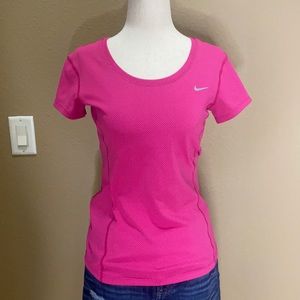 NIKE active top